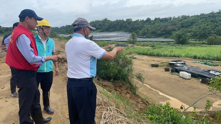 丹娜絲颱風警戒不鬆懈　高市府派駐和山里第一線守護民眾安全