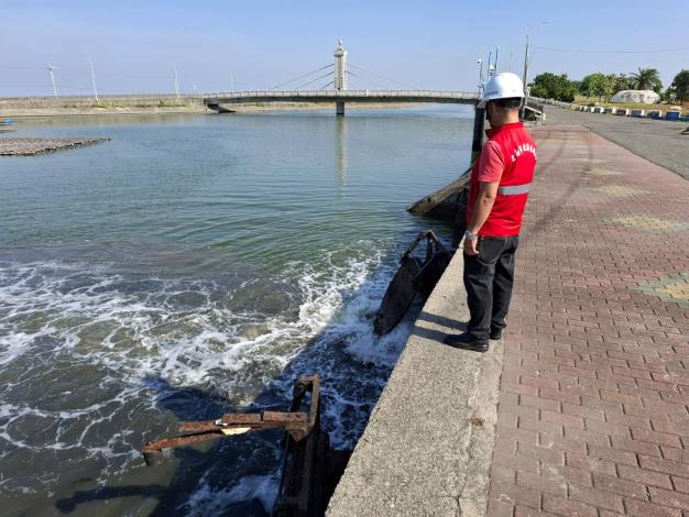 因應鳳凰颱風來襲 台南市長黃偉哲要求水利局全面啟動...