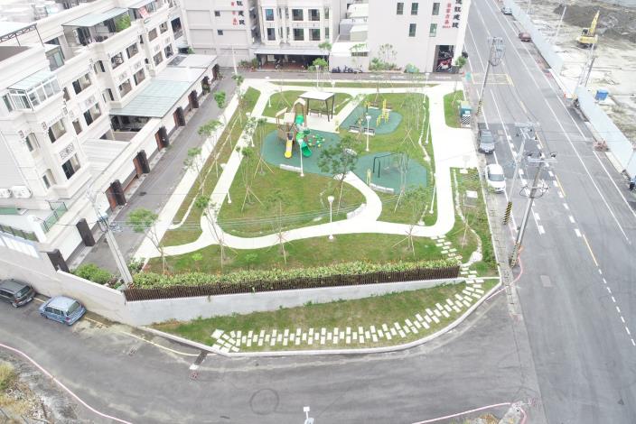 橋頭仕豐新亮點！  公兒10公園正式開放 親子休憩新選擇