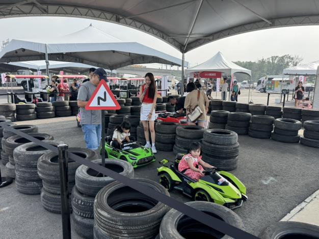 【貨卡職人再聚府城　人本交通×企業公益雙軌深化交通安全文化】