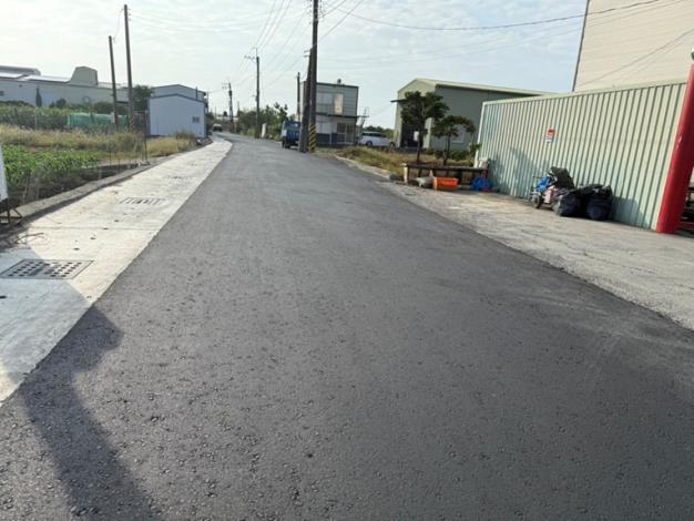 梓官區信義路1巷側溝完工 改善巷口段路面積水問題