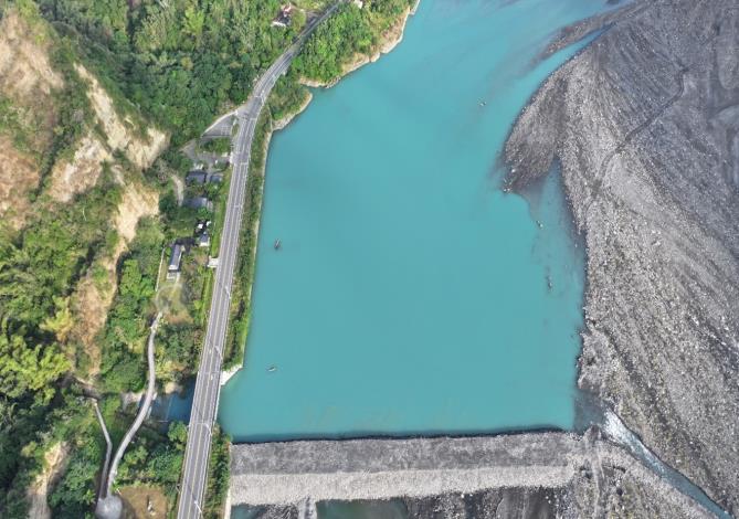 六龜十八羅漢山荖濃溪河段圍堰蓄水完成 強化枯旱應變