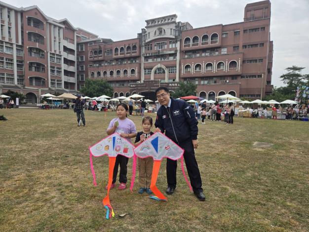 繽紛風箏翱翔曾文市政願景園區　2025臺南曾文風箏 嘉年華熱鬧登……