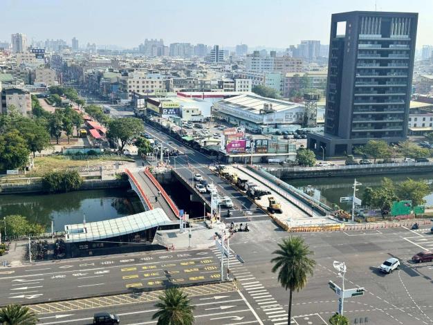 前鎮媽祖港橋歷經3年半改建施工完成林欽榮:明(12/11)日中午全線開放通車