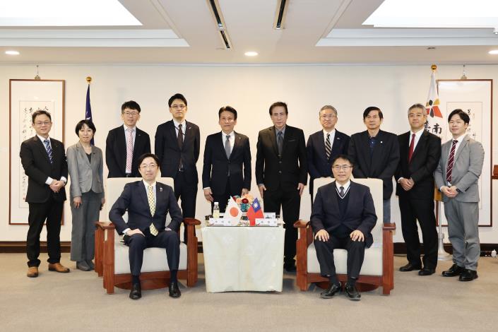 熊本縣木村敬知事率團拜會 台南熊本直航帶動多元合作