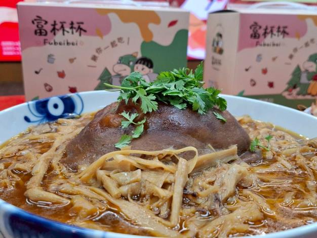 年菜選擇多元、訂購踴躍 臺南傳統市場展現活力