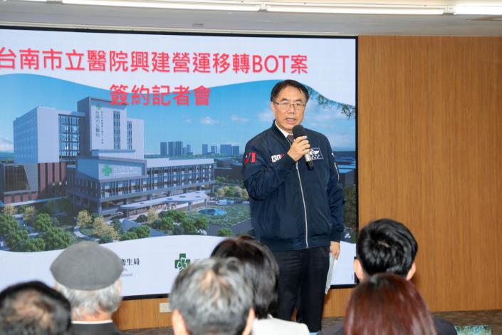 臺南市開源有成節流有方 連續11年決算賸餘，黃偉哲減債205億元