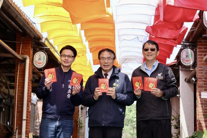 跨世代共創「淺山DNA」！左鎮燈會竹藝驚豔登場 黃偉哲讚：低成本……