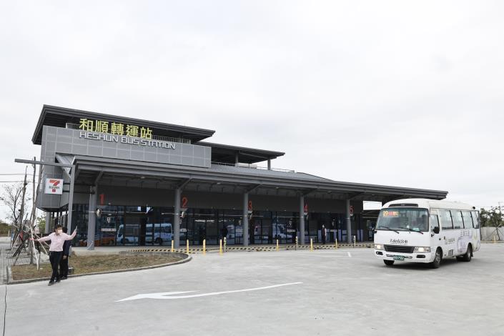 「台南行春、金馬伍吉」春節疏運啟動　黃偉哲籲搭大眾運輸安心走……