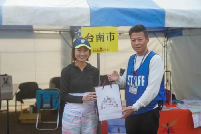 臺南市首度赴日本高知縣參與龍馬馬拉松 以體育交流行銷城市 讓世……