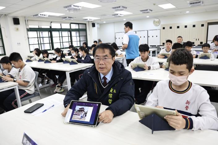 台南3/25啟動「AI學習日」首創全面推動AI素養教育