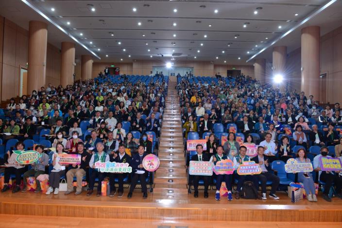 AI科技領航  生活素養扎根  臺南市長黃偉哲宣布教育新藍圖