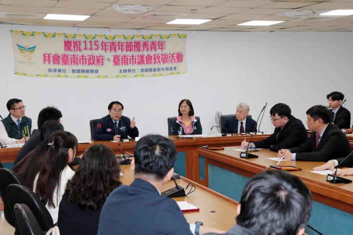 青年節前夕與青年對談　黃偉哲期勉關心公共議題參與城市治理