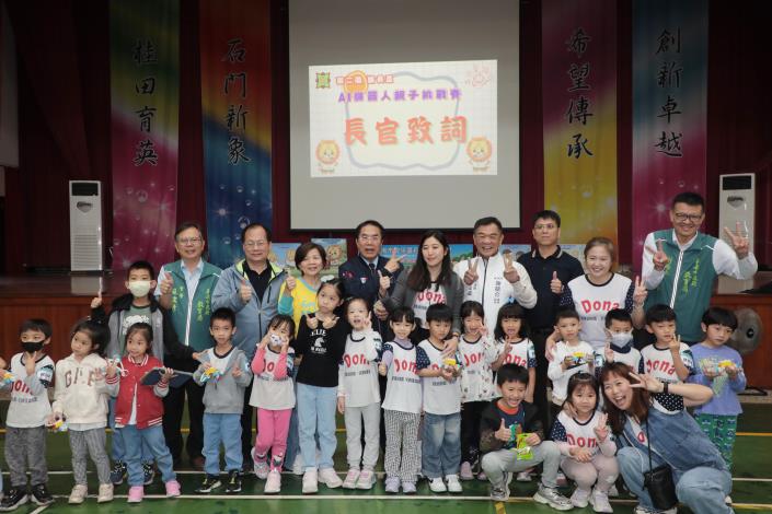 第二屆議長盃機器人邀請賽登場 黃偉哲鼓勵學子跨域學習培養科技……