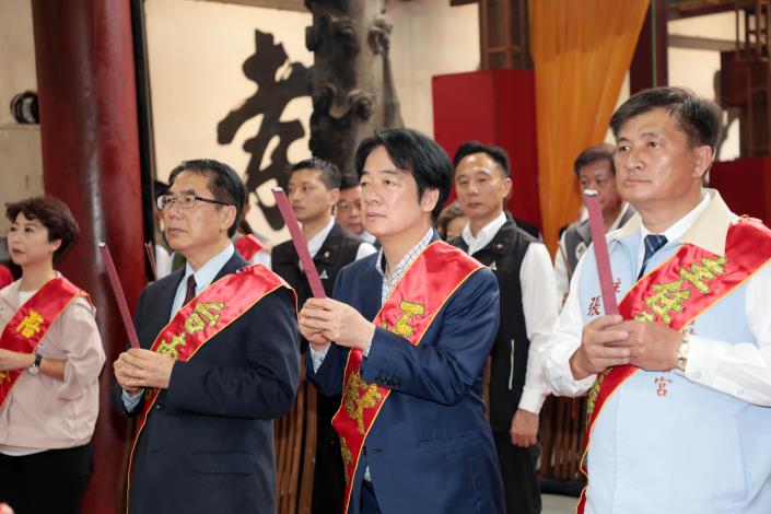 賴總統親臨祀典大天后宮春祭大典 黃偉哲陪同揭匾「恩...