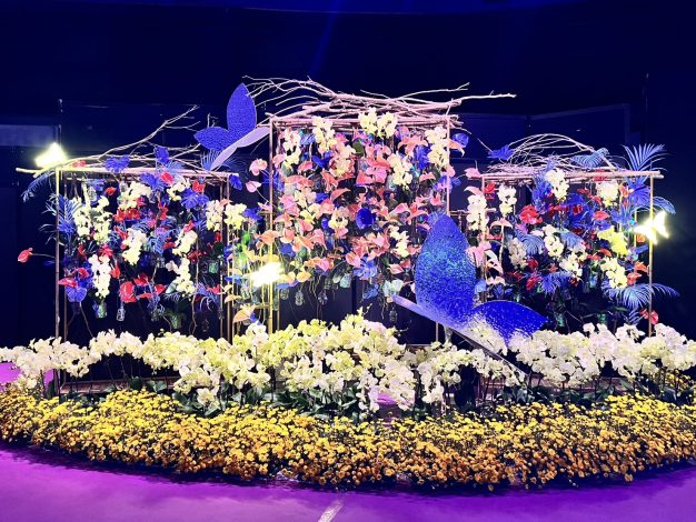 花會回應你！65米巨幕隨人群綻放 「2026花卉科...