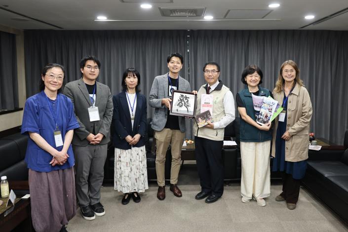 日本岡山感恩工坊拜會市府交流社福發展  黃偉哲盼提供身障者更多……