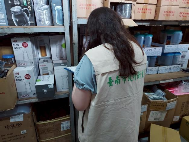 不鏽鋼餐具安全不馬虎，南市府跨局處聯合查核市售產品    