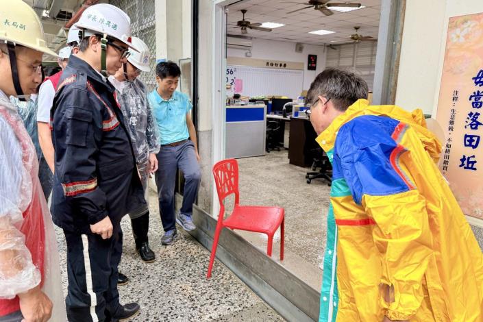 豪雨襲旗美地區 陳其邁市長視察易積淹水地區及防汛整備成果