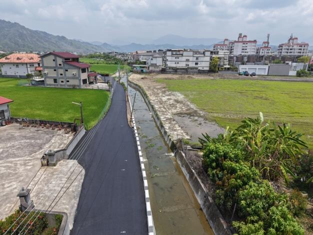 美濃劉庄排水近中山路一段護岸復建完工 汛期可發揮功能維護居民……