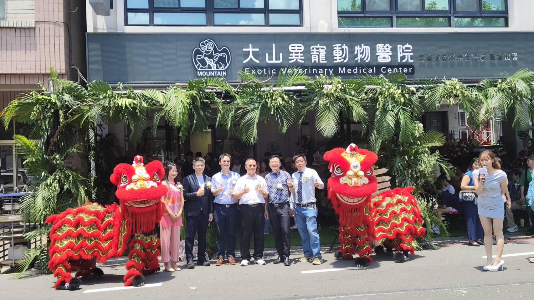 十七年前一隻陸龜開啟行醫初心 權威院長周明賢領軍 打造高規全方……