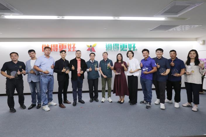 台南11位青農獲選百大青農　黃偉哲：持續做青農最強後盾