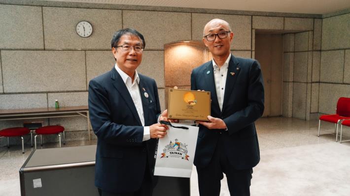 黃偉哲拜會埼玉縣副知事及議長，攜手深化臺日交流、延...