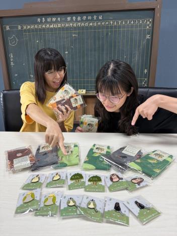 走訪臺南8處百大文化基地　集貼紙把「阿在探探團」帶回家