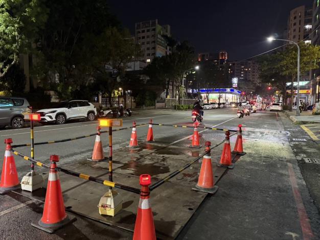 鼓山南屏路因箱涵破損造成道路下陷 已於9/5搶修完成