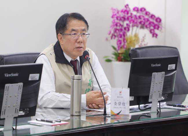 捷運補助重南輕北？黃偉哲怒轟「竹篙鬥菜刀」：拿一年預算顛倒捷……