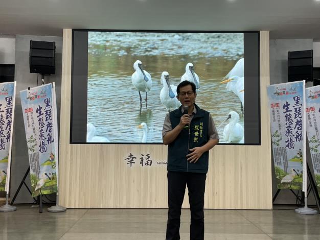 黑琵陸續飛抵臺南度冬，2026黑面琵鷺保育季18日...