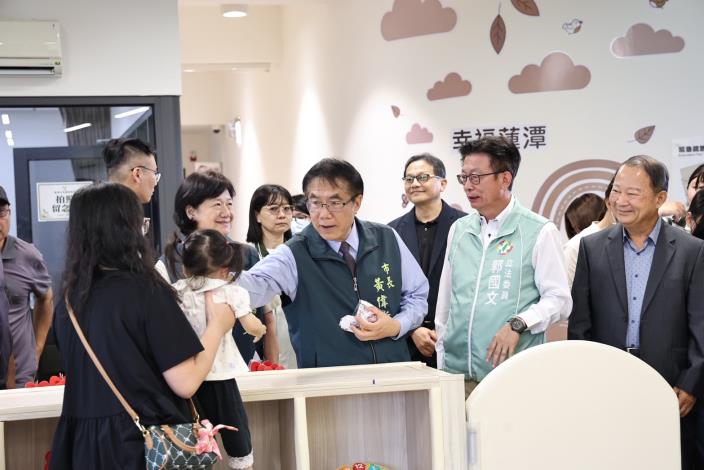南科周邊托育服務再升級　黃偉哲主持蓮潭公托啟用